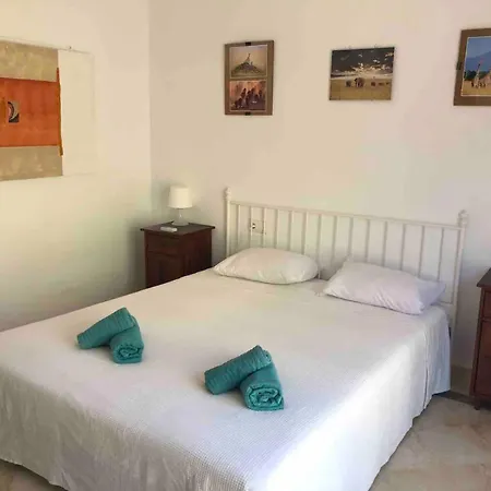 Townouse De La Milla De Oro Marbella